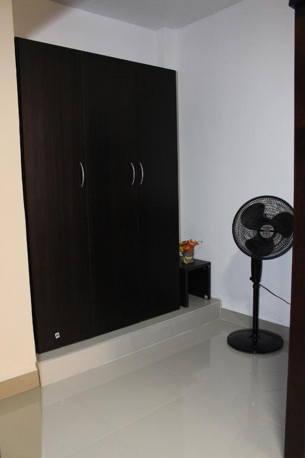 Apartamentos Excelente Ubicacion Medellín Eksteriør billede