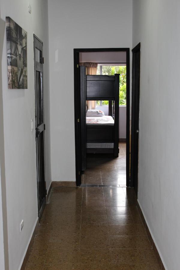 Apartamentos Excelente Ubicacion Medellín Eksteriør billede