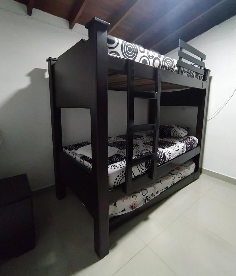Apartamentos Excelente Ubicacion Medellín Eksteriør billede