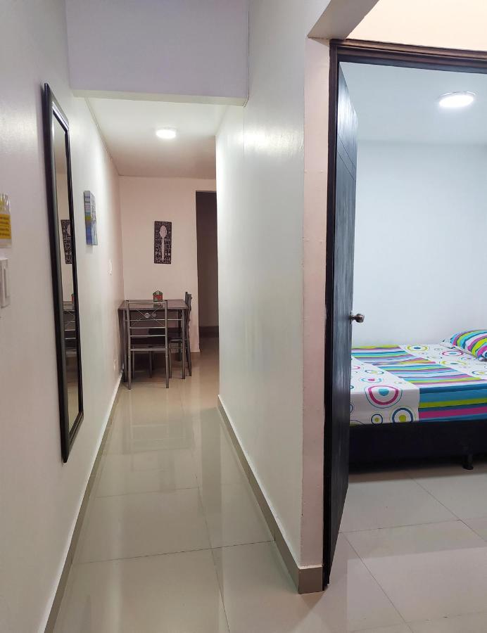 Apartamentos Excelente Ubicacion Medellín Eksteriør billede